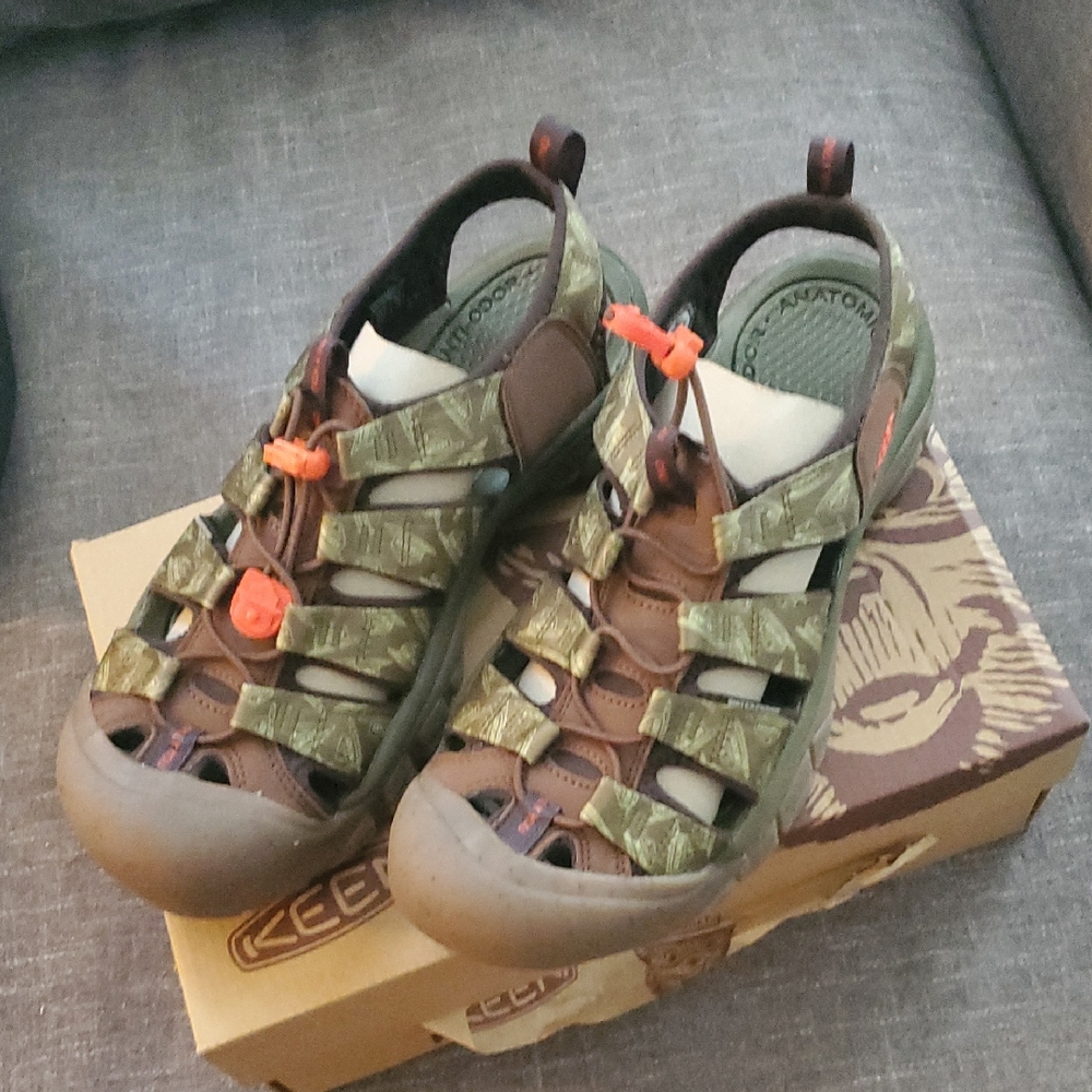 Keen Mens Green and Brown Sandals